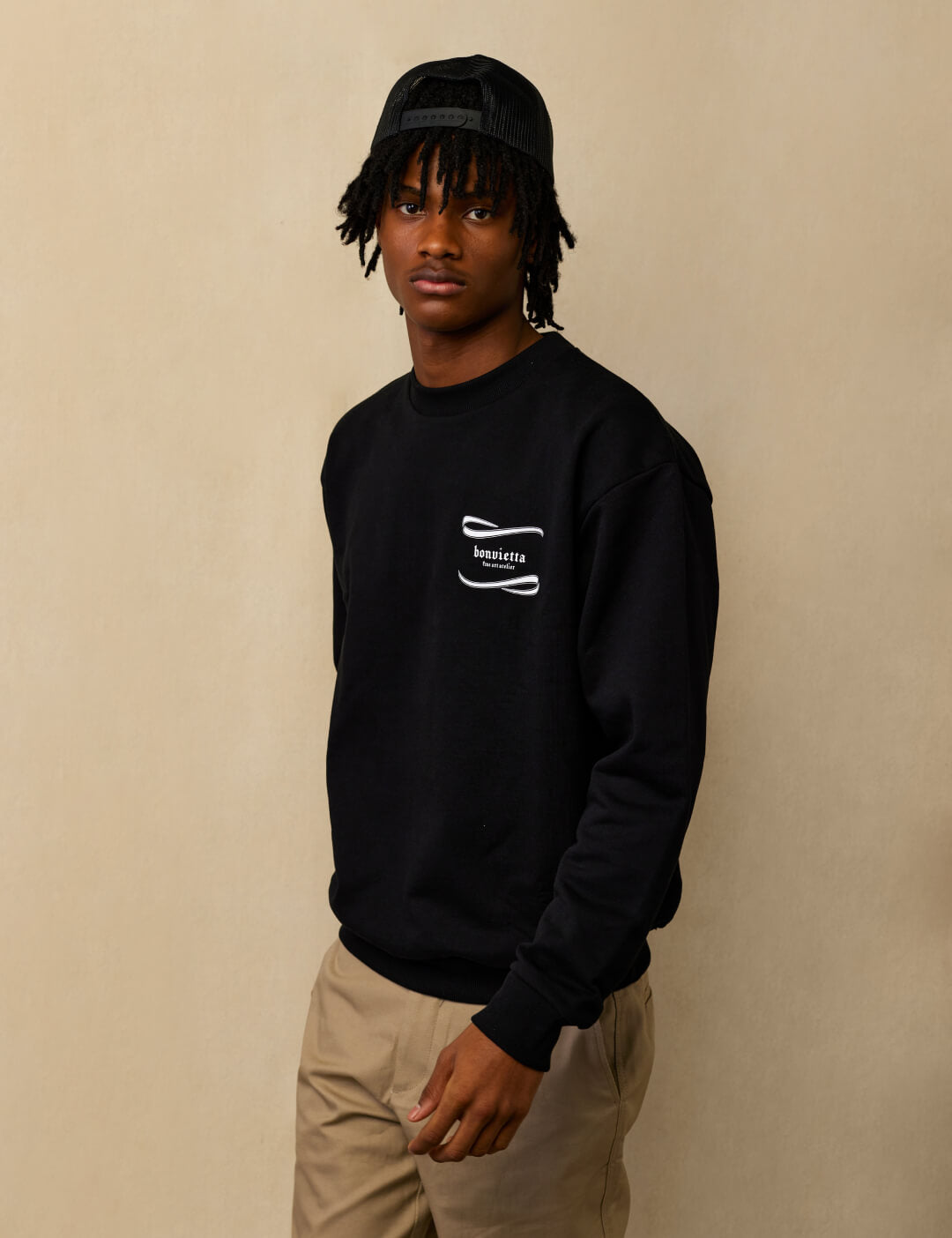 Bonvietta Ribbon Logo Sweatshirt Lookbook